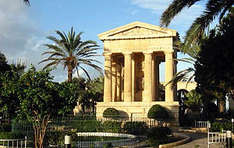 Die-Lower-Barrakka-Gardens-auf-Malta