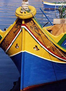 Luzzus-das-traditionelle-Fischerboot