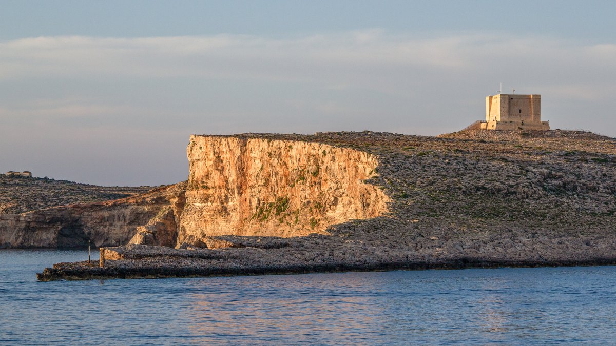 Comino mit Santa Marija Tower